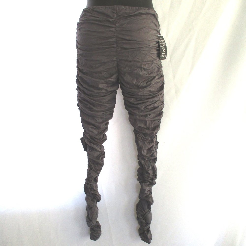 NEW BURBERRY Ruffled Ruched Pants - Picture 5 of 7